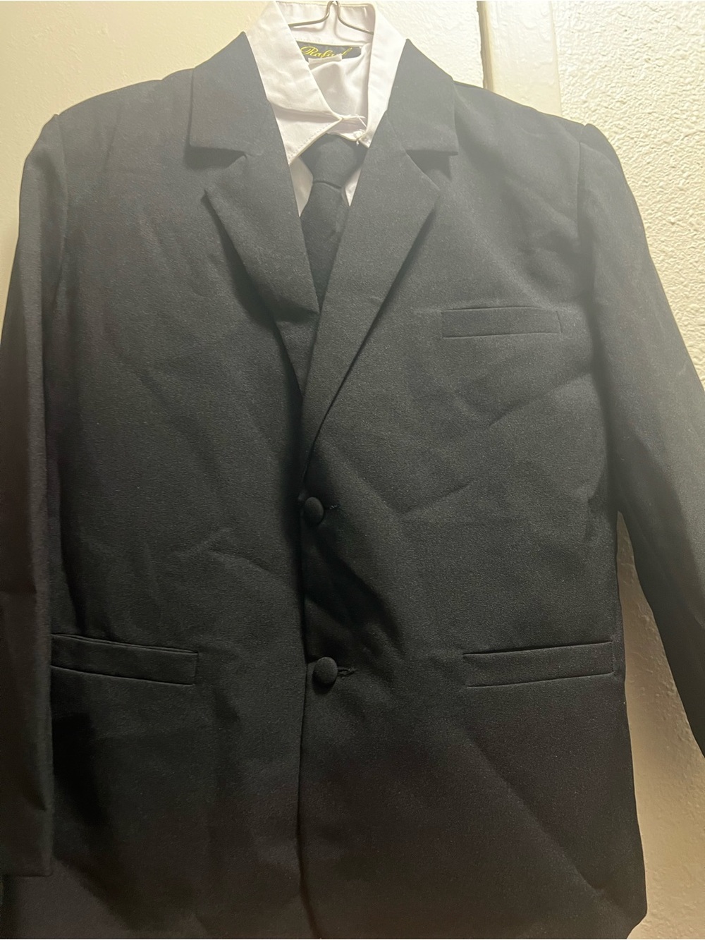 Big boys Black Two-Button Suit with pants - Classic Tailored Style